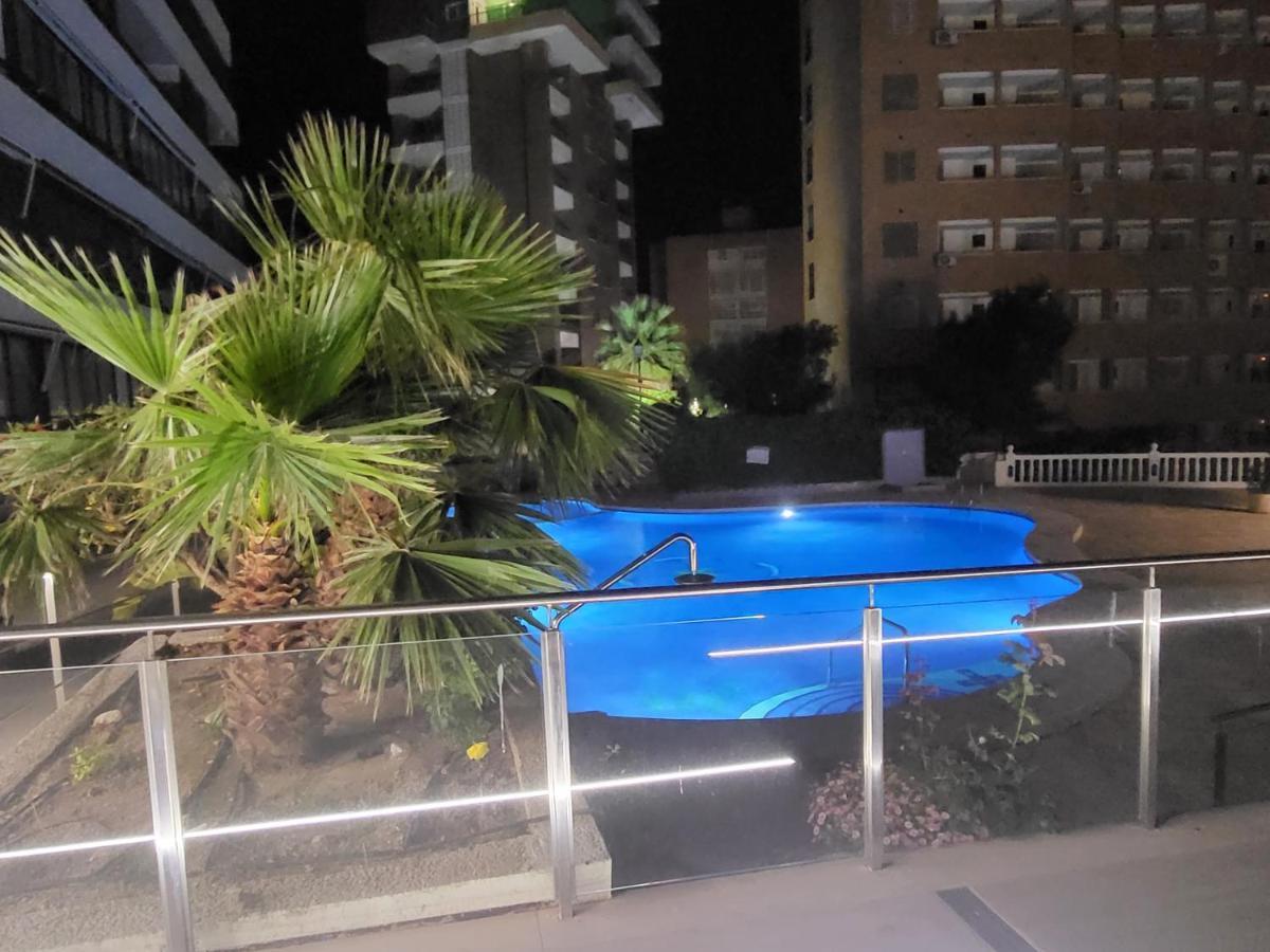 Trinisol II Private Apartments With Sea View Benidorm Exterior photo