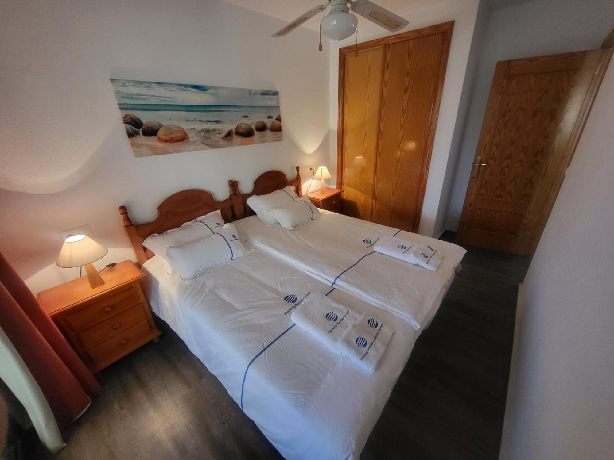 Trinisol II Private Apartments With Sea View Benidorm Exterior photo